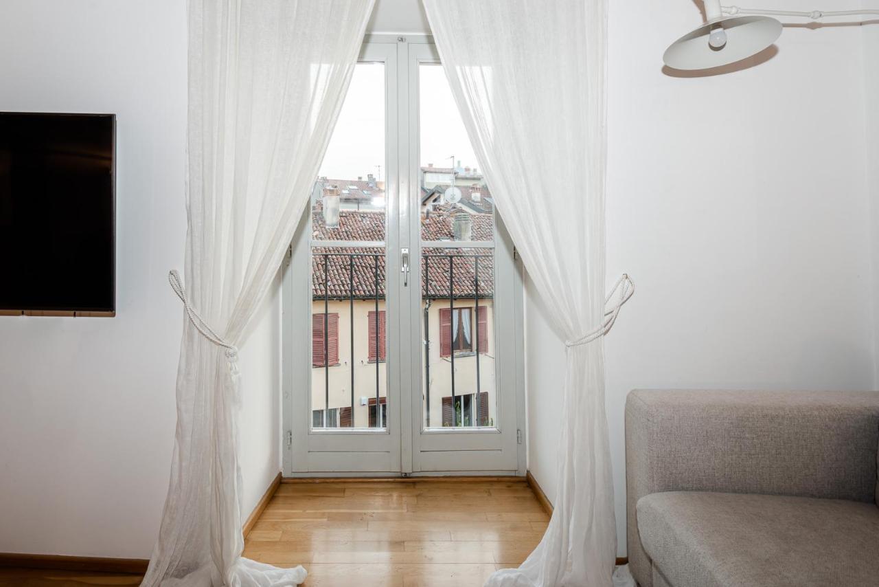 קומו A Casa Nuccia Mansarda By Holiday Solutions מראה חיצוני תמונה
